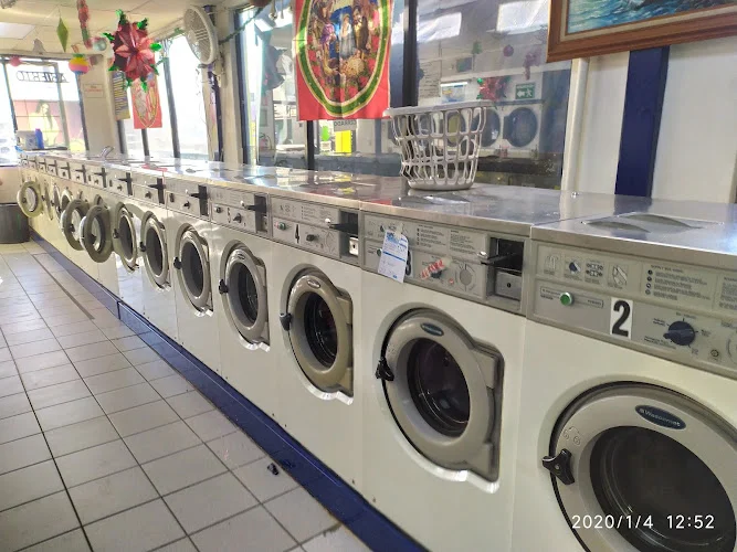 Wash Land Lavanderia